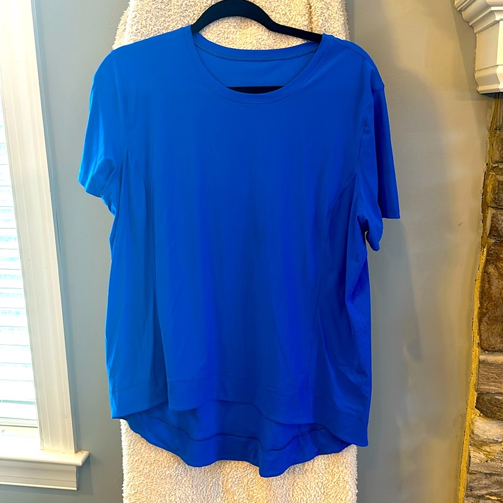 Lululemon Lightweight Running Short Sleeve
